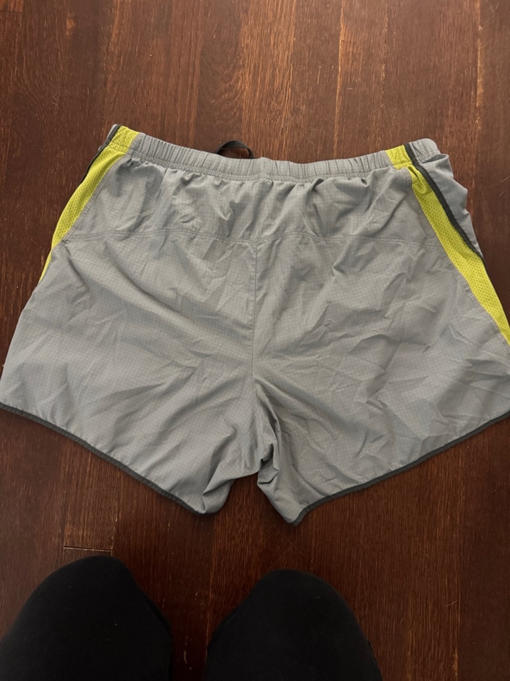 Patagonia Gray Running Shorts with Yellow Side Panels - Picture 4 of 4